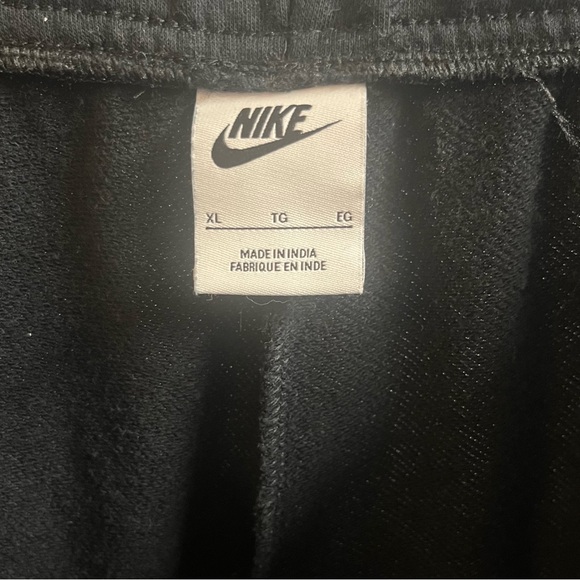 Women's Nike Sportswear Club Fleece Joggers - Picture 7 of 8